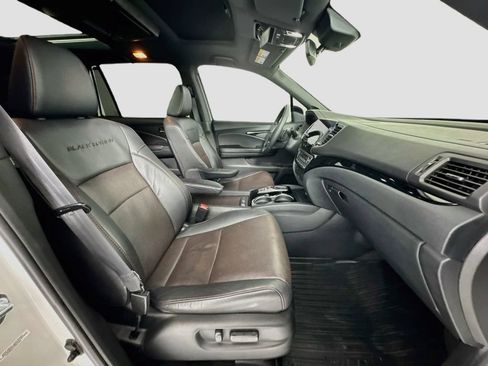 Used 2022 Honda Pilot Black Edition image 31