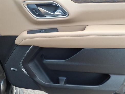 Used 2021 Chevrolet Tahoe Premier image 24