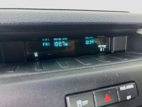 Used 2011 Ford F150 XLT w/ XLT Chrome Pkg RWD image 13