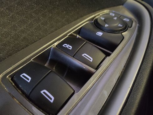 Used 2023 Chevrolet Malibu LT FWD image 27