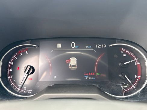 Used 2024 Toyota RAV4 XLE FWD image 22