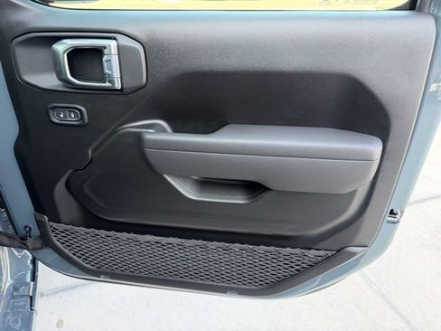 New 2026 Jeep Wrangler Sport AWD/4WD image 20
