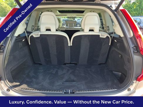 Certified 2025 Volvo XC90 B5 Core w/ Climate Package AWD/4WD image 29