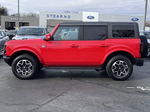 Used 2022 Ford Bronco Outer Banks image 3