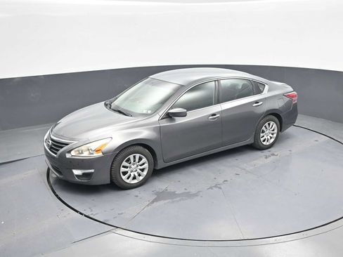 Used 2014 Nissan Altima 2.5 S image 27