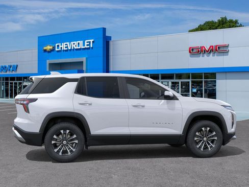 New 2026 Chevrolet Equinox LT w/ Safety and Technology Package image 29