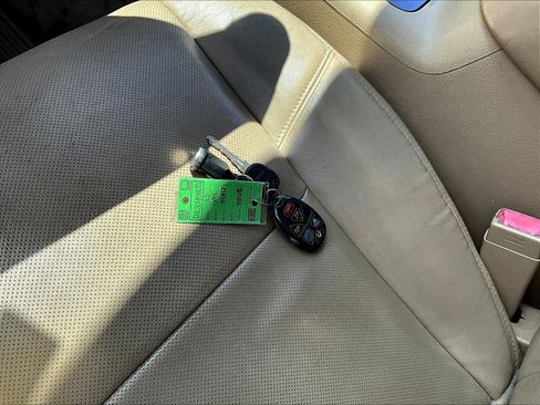 Used 2013 GMC Yukon Denali AWD/4WD image 35