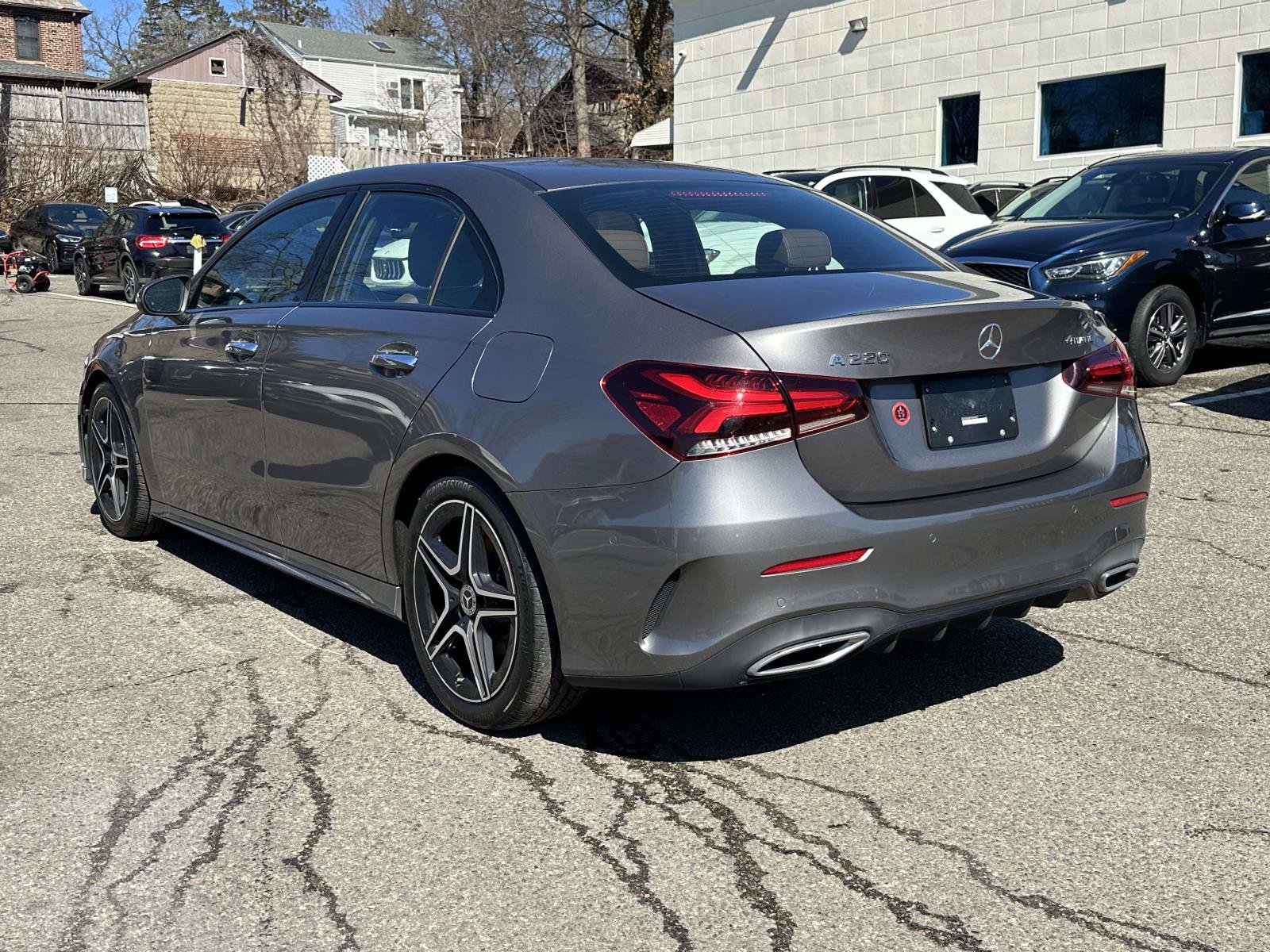 Used 2022 Mercedes-Benz A 220 4MATIC image 5