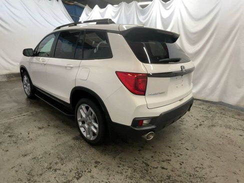 Certified 2024 Honda Passport EX-L image 9
