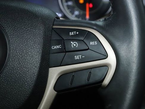 Used 2016 Jeep Cherokee Limited w/ Trailer Tow Group image 25