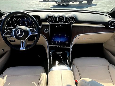 Used 2024 Mercedes-Benz C 300 Sedan image 15