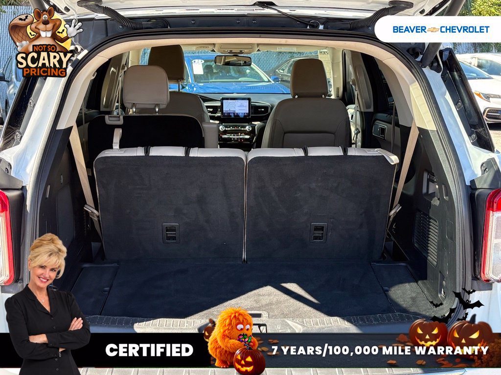 Used 2022 Ford Explorer Limited w/ Equipment Group 301A RWD image 11