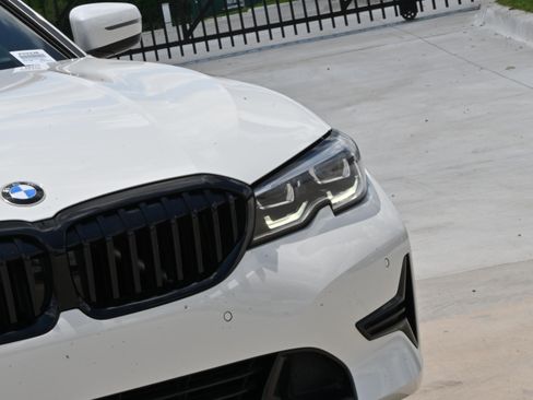 Used 2022 BMW 330i xDrive Sedan w/ Driving Assistance Package AWD/4WD image 10