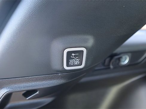 New 2025 Jeep Grand Cherokee Limited image 26