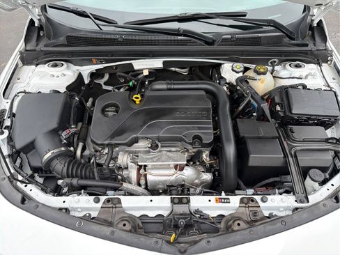 Used 2024 Chevrolet Malibu LT FWD image 24