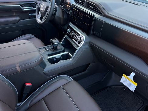 New 2026 GMC Sierra 1500 Denali AWD/4WD image 14