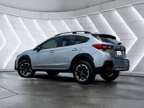 Used 2021 Subaru Crosstrek 2.0i Premium w/ Moonroof Package AWD/4WD image 8