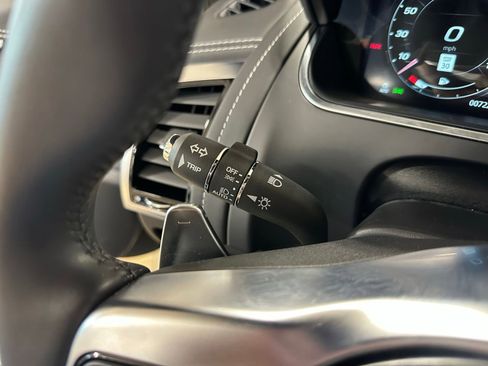 Used 2023 Jaguar F-TYPE Coupe RWD image 16