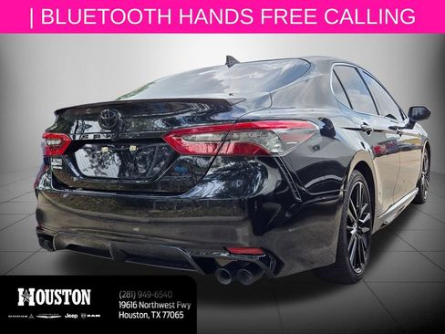 Used 2022 Toyota Camry XSE FWD image 6