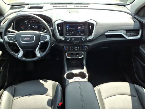 Certified 2022 GMC Terrain SLT w/ Infotainment Package II AWD/4WD image 14