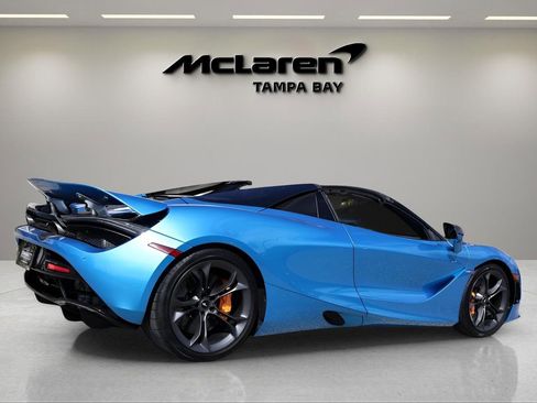 Used 2022 McLaren 720S Spider image 3