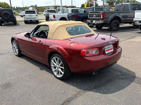Used 2012 MAZDA MX-5 Miata Grand Touring w/ Premium Pkg RWD image 27