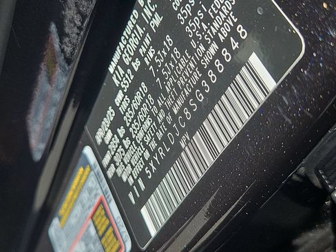Certified 2025 Kia Sorento S AWD/4WD image 13