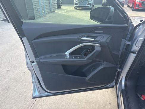 New 2025 Audi Q5 Premium Plus image 10