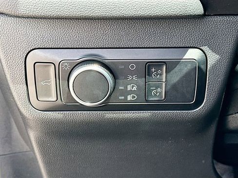 Certified 2024 Ford Escape Active image 10