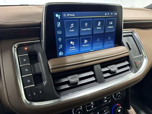 Certified 2023 Chevrolet Suburban High Country w/ Advanced Technology Package AWD/4WD image 21