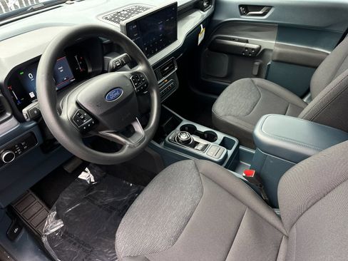 Used 2025 Ford Maverick XL FWD image 11