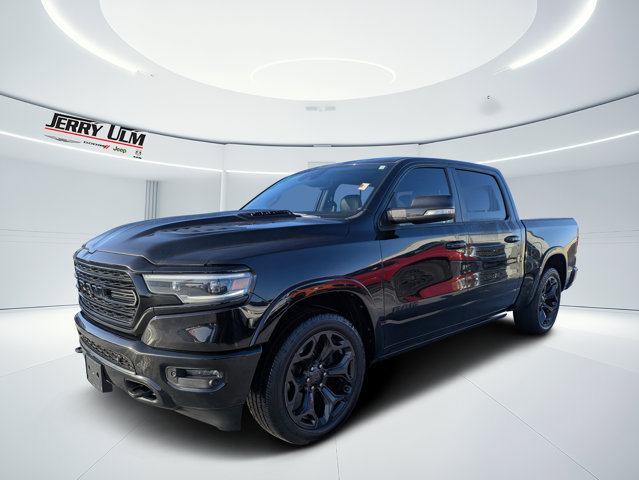 Used 2020 RAM 1500 Limited w/ Black Appearance Package AWD/4WD image 7