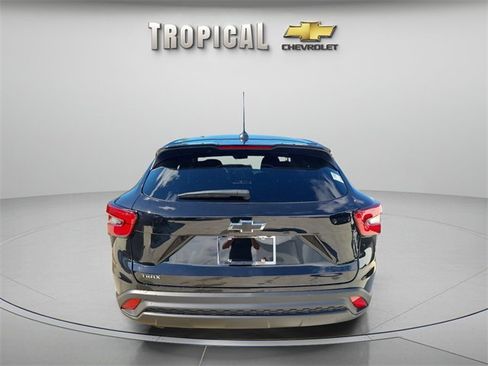 New 2026 Chevrolet Trax LS image 3