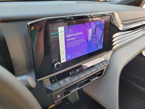 New 2026 Toyota Camry SE image 19