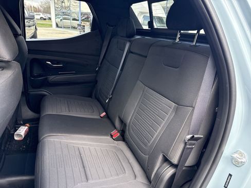 Used 2022 Hyundai Santa Cruz SEL Premium image 24