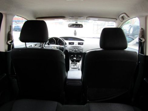 Used 2012 MAZDA MAZDA3 i Touring image 29