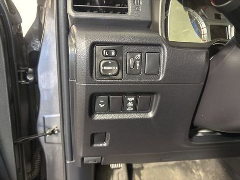 Used 2019 Toyota 4Runner SR5 Premium AWD/4WD image 14
