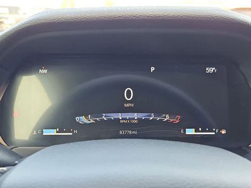 Used 2023 Jeep Grand Cherokee L Limited w/ Black Appearance Package image 33