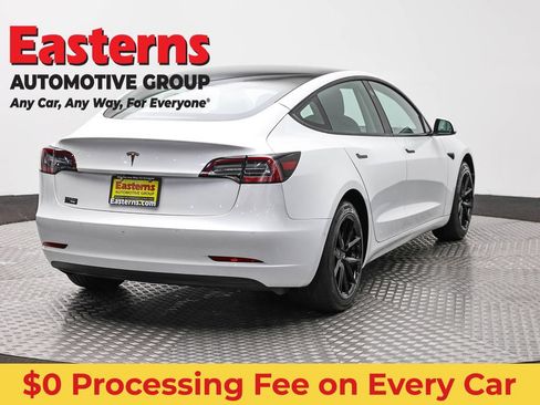 Used 2022 Tesla Model 3 RWD image 5