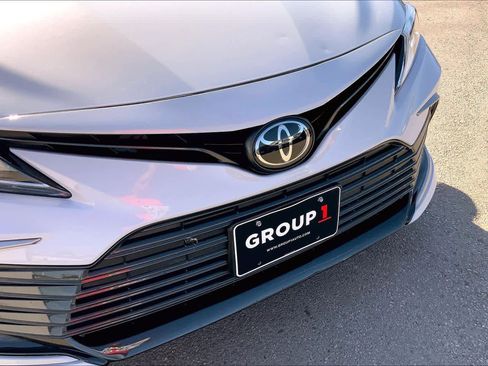 Used 2023 Toyota Camry LE image 28