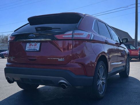 Used 2020 Ford Edge Titanium image 23