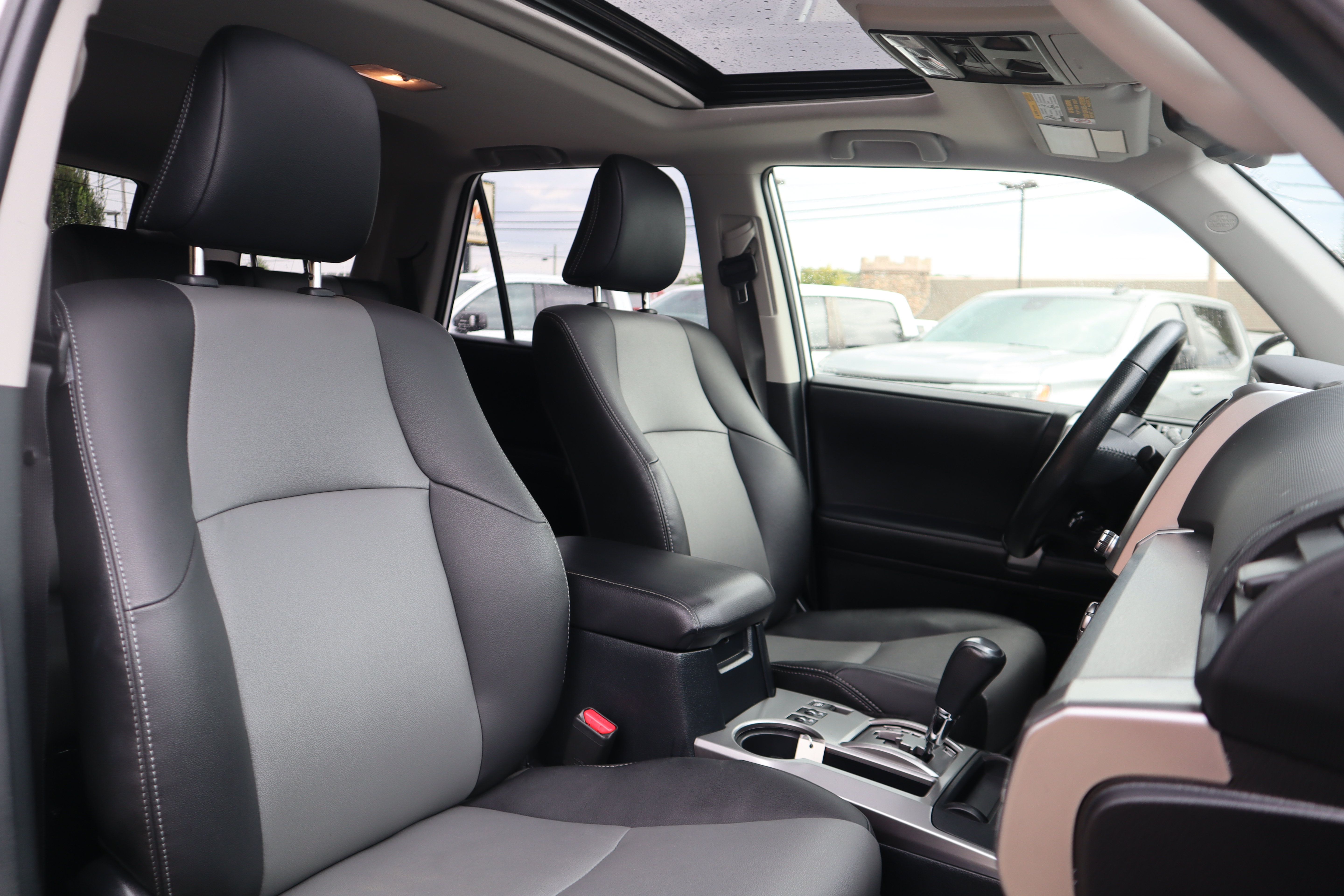 Used 2023 Toyota 4Runner SR5 Premium w/ Moonroof Package AWD/4WD image 26