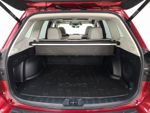 Used 2021 Subaru Forester Limited w/ Popular Package #3 image 8