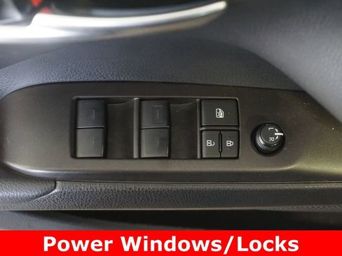 Certified 2024 Toyota Camry SE FWD image 5