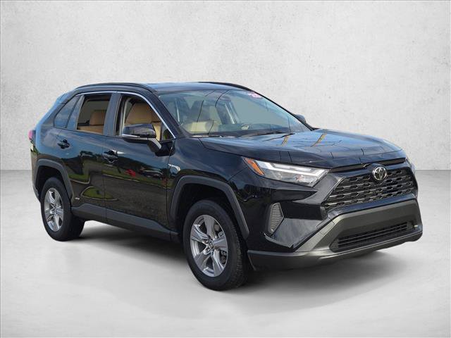 Certified 2025 Toyota RAV4 XLE AWD/4WD image 3
