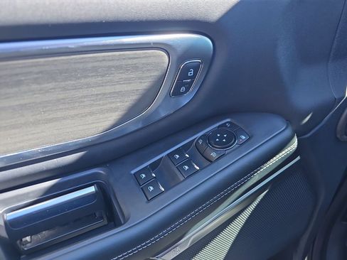 Used 2025 Ford Expedition Platinum w/ Driver's Package image 13