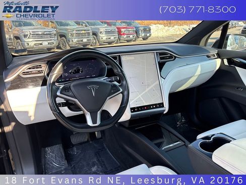 Used 2016 Tesla Model X 75D image 14