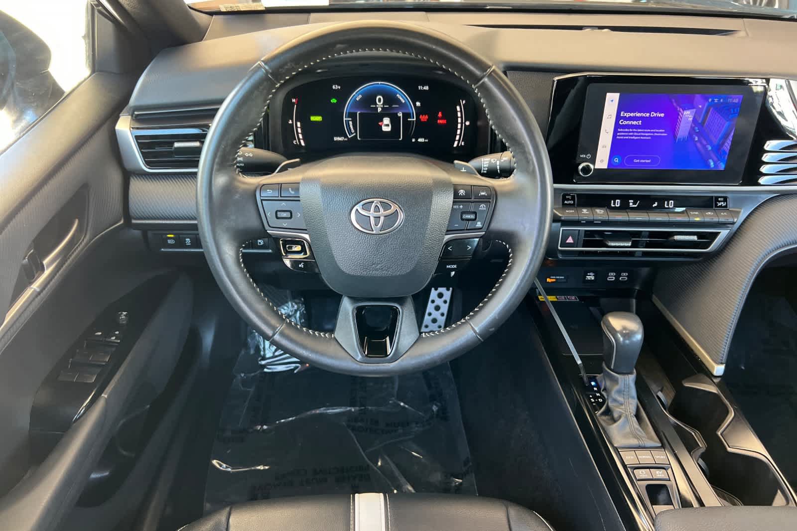 Certified 2025 Toyota Camry SE FWD image 15