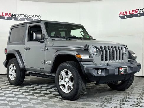 Used 2019 Jeep Wrangler Sport AWD/4WD image 1