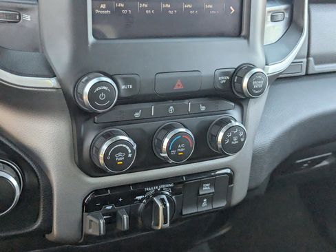 Used 2023 RAM 1500 Big Horn w/ Trailer Tow Group image 29